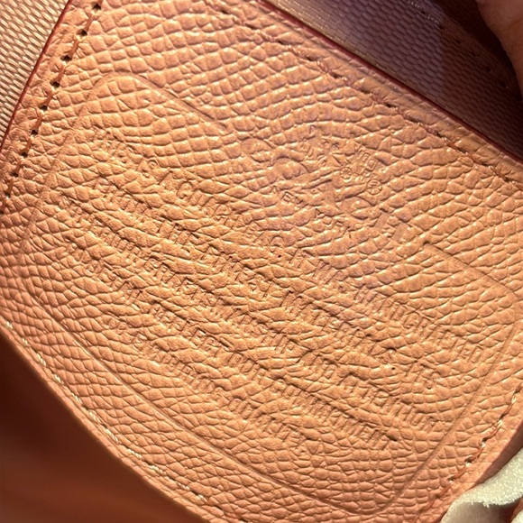 🆕 Coach Classic Pink Pebbled Leather Logo Tag removable strap Tote Bag - Picture 10 of 16
